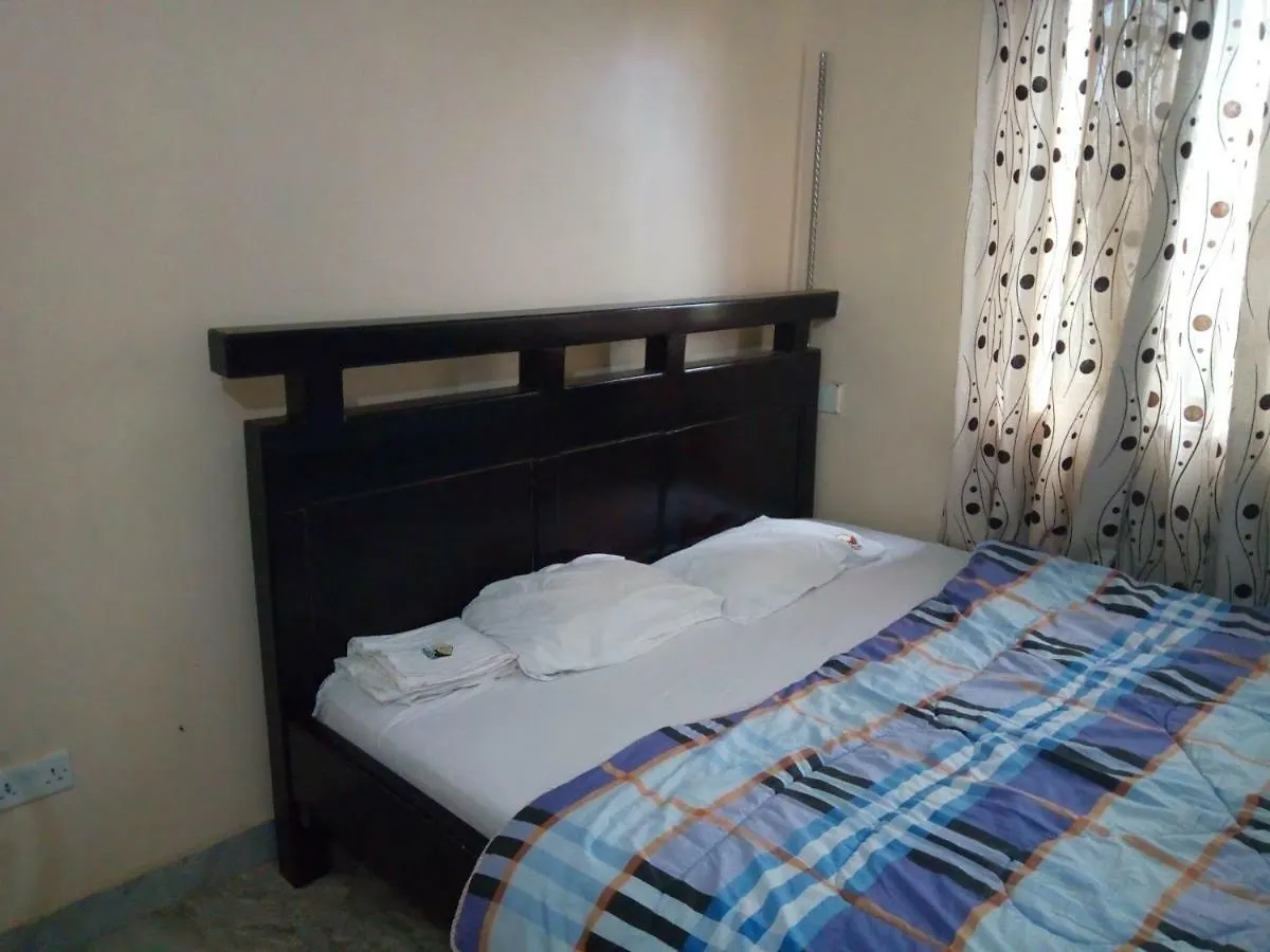 Bed & Breakfast Noah'S Ark Bed and Breakfast Kampala